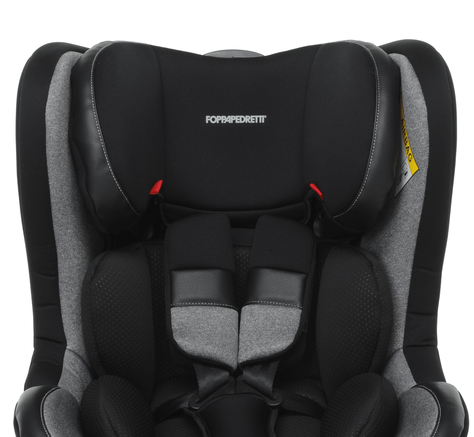 Carbon Colour FP360 carseat Simultaneously adjustable headrest and harness